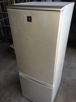 冷蔵庫　シャープ　プラズマクラスター　SJ-PD17X-N　2013年