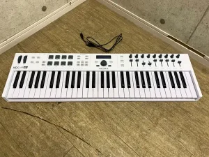 神奈川県 横浜市鶴見区にて キーボード KEYLAB61 ESSENTIAL を出張買取しました