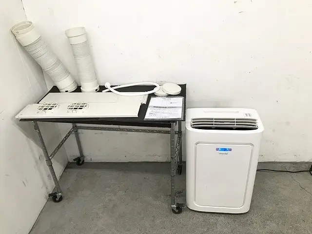 トヨトミ スポット冷暖エアコン TAD-22JW 2019年製