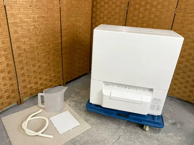東京都 小金井市にて 食洗機 パナソニック NP-TSP1 2022 美品 を出張買取しました