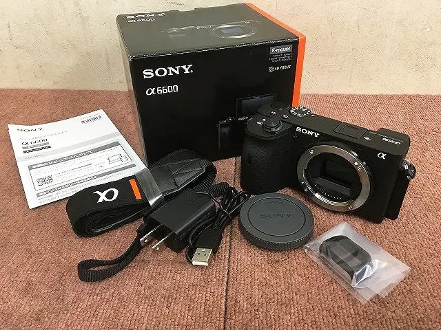 東京都 目黒区にて SONY ミラーレス一眼レフカメラ α6600 ボディ を出張買取しました