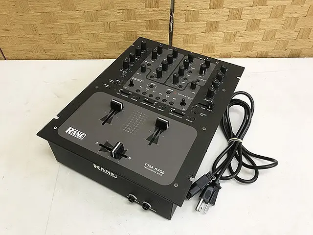 神奈川県 横浜市 保土ヶ谷区にて RANE DJミキサー TTM 57SL serato SCRATCH LIVE を出張買取しました