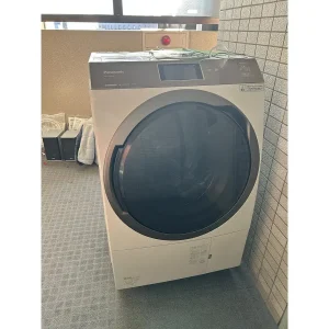 東京都 三鷹市にて ドラム式洗濯機 パナソニック NA-VX900AL 2020 ボルト有 を出張買取しました