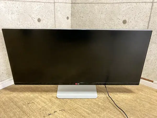 東京都 目黒区にて モニター LG 34UM95-P 2014 を出張買取しました