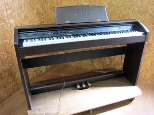 世田谷区にて カシオ Privia 電子ピアノ PX-760BN 2014年製 を出張買取致しました