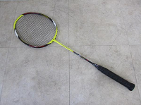 八王子店にてバドミントンラケット【YONEX】を店頭買取いたしました。