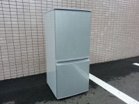 府中市にて２ドア冷蔵庫【SJ-14Y-S】を出張買取いたしました。