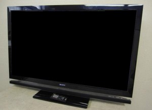 日野市にて液晶テレビ【KDL-52X1】を出張買取いたしました。