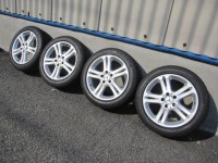 日野市にてアルミホイール【ベンツ純正】を出張買取いたしました。