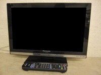 府中市にてパナソニックの液晶テレビ【TH-L19X50】を出張買取いたしました。