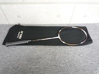 東京都世田谷区の店頭にてバドミントンラケット[VOLTRIC80]を買取ました。