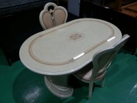 八王子市にてサルタレッリのダイニングテーブルを出張買取いたしました。