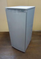 立川市にて日立製113L1ドア冷凍庫[RF-U11ZF]2013年製を買取りました。