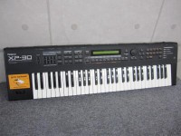 Roland ローランド 61鍵 シンセサイザー XP-30