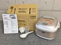 府中市にて東芝の炊飯器【RC-10VSD】を出張買取いたしました。