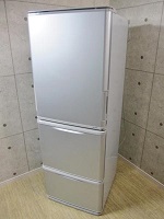 大和市でシャープ製3ドア冷蔵庫[SJ-WA35B-S]を出張買取いたしました。