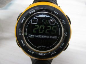 SUUNTO VECTORの腕時計