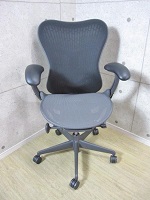 西東京市にて HermanMiller ハーマンミラー Mirra 2 Chair ミラ2チェア オフィスチェア を出張買取致しました