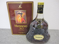 品川区にて Hennessy ヘネシー XO 金キャップ 700ml 箱付 を出張買取致しました