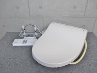 東村山市にて Panasonic パナソニック 温水洗浄便座 ウォッシュレット DL-WH40-CP 2014年製 を出張買取致しました