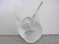 三鷹市にて LALIQUE ラリック 花瓶 フラワーベース 鳥 を出張買取致しました