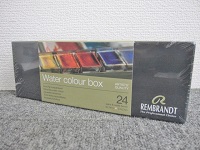 世田谷区にて レンブラント 固形水彩絵具 24色 を買取ました