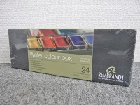 世田谷区にて レンブラント 固形水彩絵具 24色 を買取ました