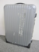 大田区にて リモワ 2輪 スーツケース を買取ました