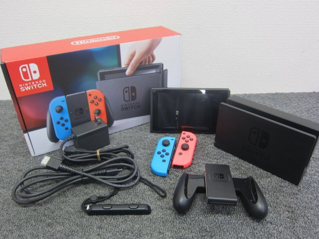新宿区にて任天堂 Vゲーム機本体 Nintendo Switch Joy-Con を出張買取しました