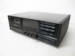 AKAI A＆D ステレオカセットデッキ GX-Z7100EV ジャンク品