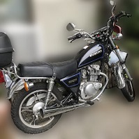 バイク スズキ GN125H