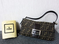 相模原市にて FENDI バケット ショルダーバッグ を買取ました