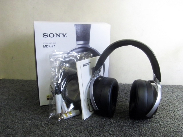 東村山市にて SONY ハイレゾ対応 密閉型 ヘッドホン MDR-Z7 を出張買取しました