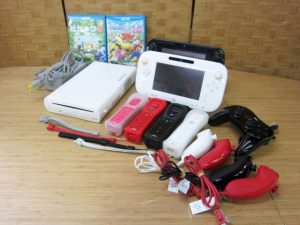 世田谷区にて 任天堂 Wii U 32GB 本体 プレミアムセット WUP-101を買取