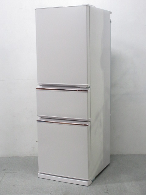 藤沢市にて三菱  ノンフロン冷凍冷蔵庫 272L 3ドア を出張買取しました