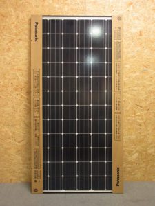 新品 Panasonic 太陽電池モジュール VBHN240SJ51 2017年製 240W 太陽光ソーラーパネル