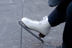 買取依頼前にモデルの型式、使用された頻度は確認を！│スケート靴 買取