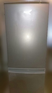 世田谷区にて 冷蔵庫 シャープ SJ-D17B-S を出張買取しました