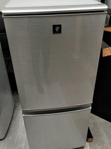 冷蔵庫 シャープ SJ-PD14W