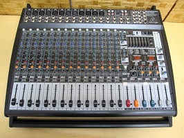 東村山市にて ベリンガーパワードミキサー PMP6000 を出張買取しました