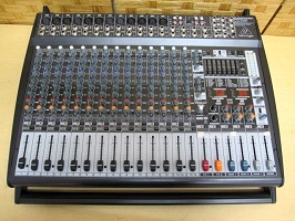 東村山市にて ベリンガーパワードミキサー PMP6000 を出張買取しました