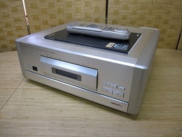 板橋区にて ビクター S-VHS ビデオデッキ HR-20000 を出張買取しました