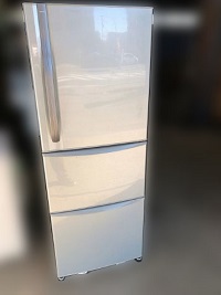 町田市にて 東芝 冷凍冷蔵庫 GR-C34N を店頭買取しました