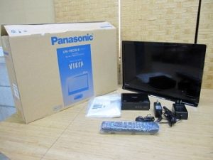 パナソニック ポータブル デジタルテレビ UN-19CF8D チューナー UN-E85