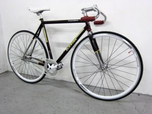 SCHWINN シュウイン 540mm M ピストバイク MADISON