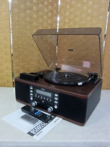 TEAC ターンテーブル カセット付きCDレコーダー LP-R550USB