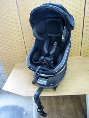 コンビ チャイルドシート ネルーム CC-UID エッグショック ISOFIX