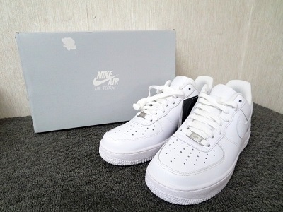 相模原市にて ナイキ スニーカー AIR FORCE1 を出張買取致しました