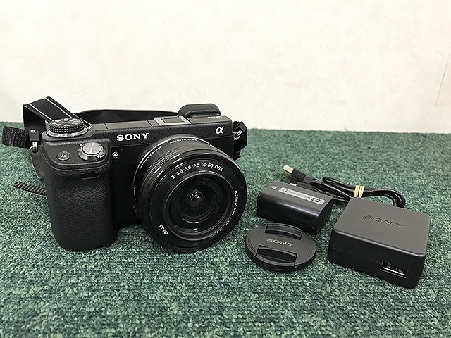 東京都 小平市にて SONY ミラーレス一眼カメラ NEX-6 充電器・バッテリー を店頭買取しました