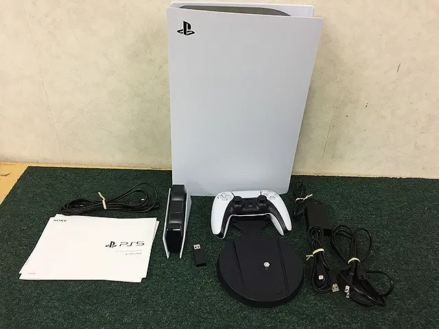 東京都 葛飾区より SONY PS5 プレイステーション5 CFI-1000B 本体/コントローラー 中古品 を出張買取しました